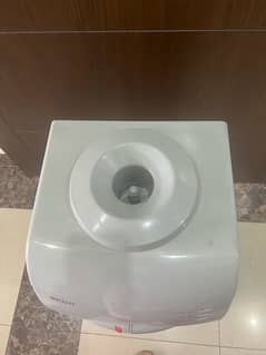 Orient water dispenser