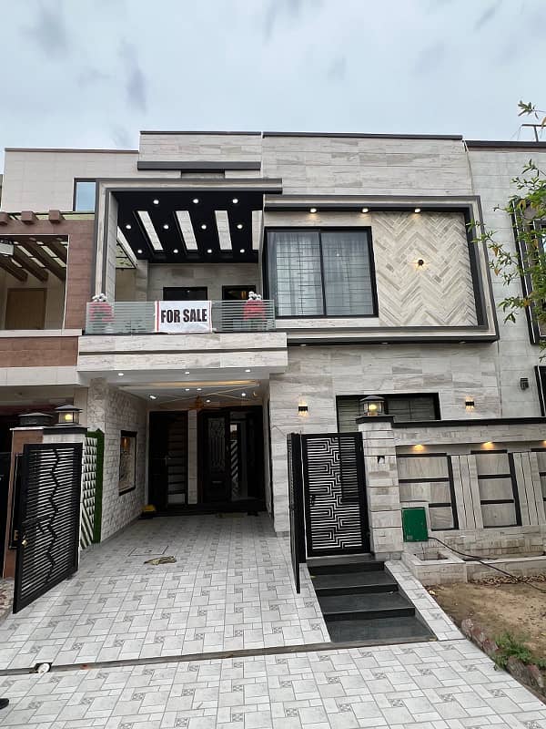 5 Marla House for sale In Jinnah Block Sector E Bahria Town Lahore 0