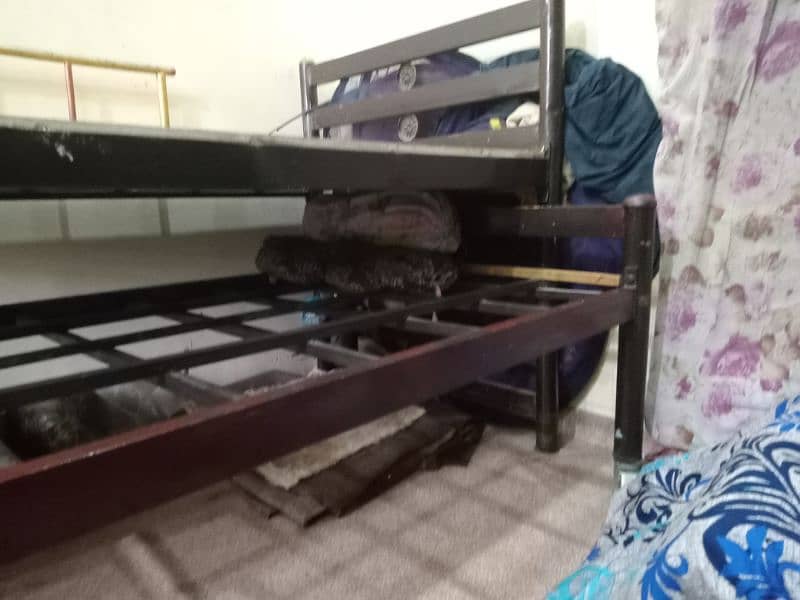 very strong iron bed for sale only for kids no any fault. 1