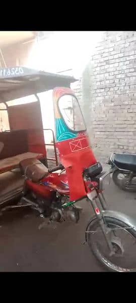 chinchi rikshaw for sale in good running condition 1