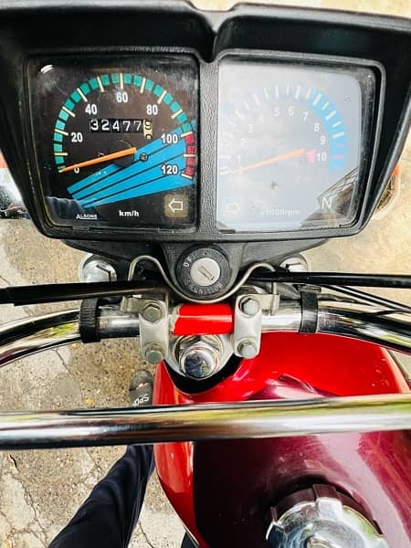 Honda CG 125 model 2009 totally genuine condition in gujranwala city 4