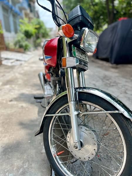 Honda CG 125 model 2009 totally genuine condition in gujranwala city 16