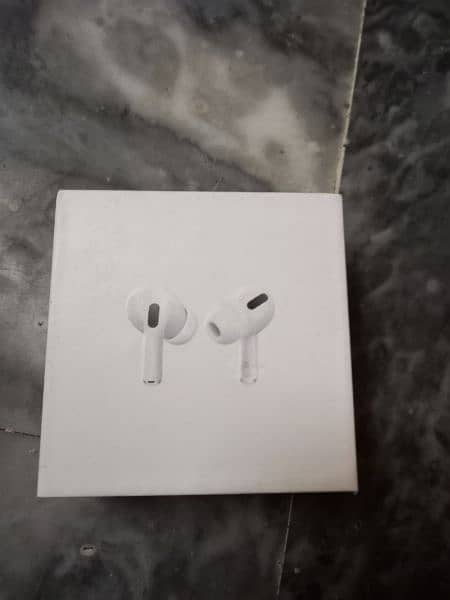 100 percent origional airpods pro all ok 10 by 10 hai 2