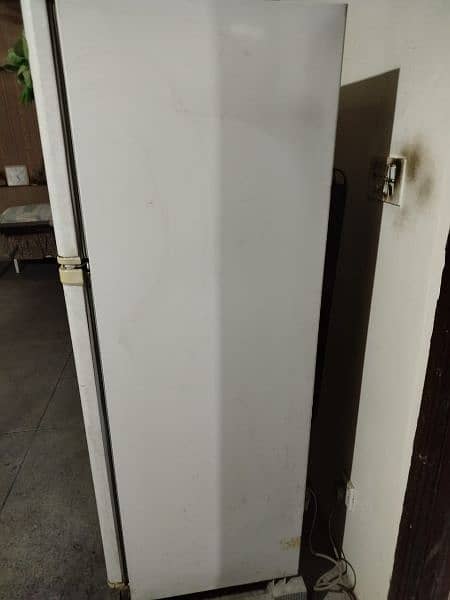dwalance refrigerator urgent selling 2