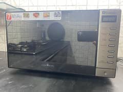 DAWLANCE MICROWAVE OVRN IN GOOD CONDITION