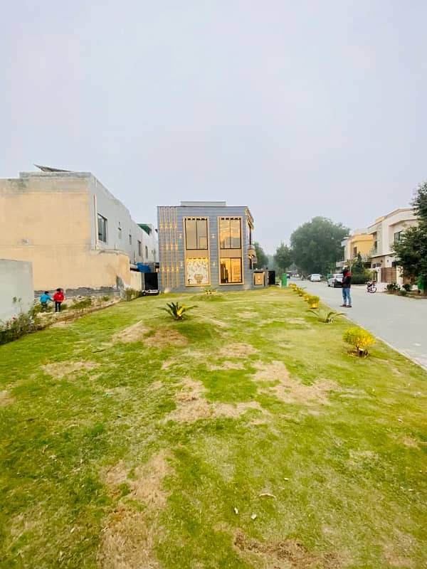 5 Marla Residential House For Sale In CC Block Bahria Town Lahore 5