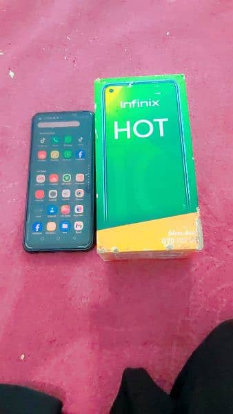 I am selling my Infinix HOT 10 4