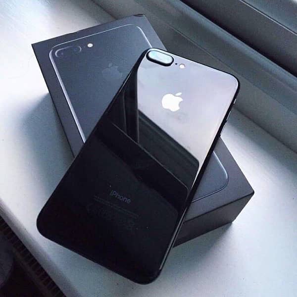 Iphone 7plus 128 gb pta approved full lush condition jet black 2