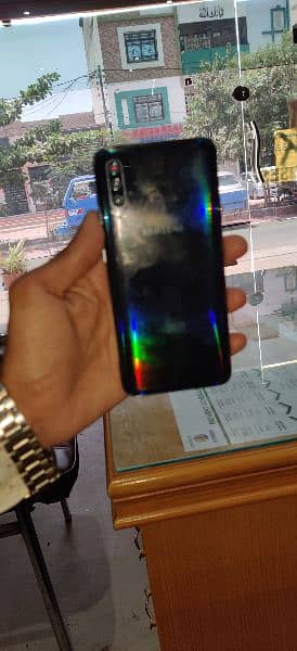 SAMSUNG GALAXY A50 EXCHANGE OR SELL 9