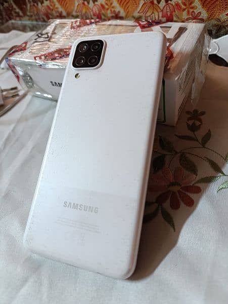 Samsung A12 4/128 whit colour 10/10 ha 2