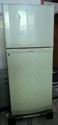 Refrigerator(Dawlance) 0