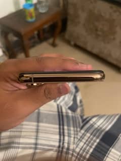 iPhone XS non pta LLA model 256gb only contact on WhatsApp