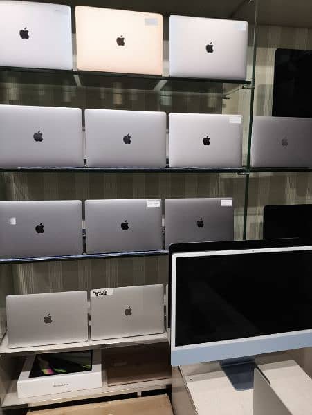 Apple MacBook Pro air all models available 4