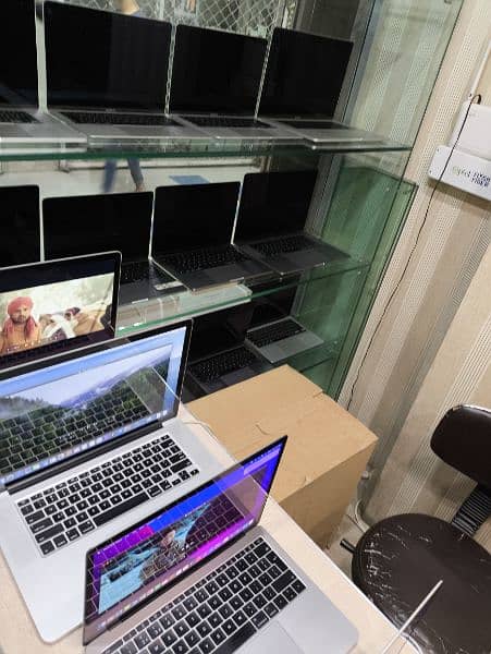 Apple MacBook Pro air all models available 5