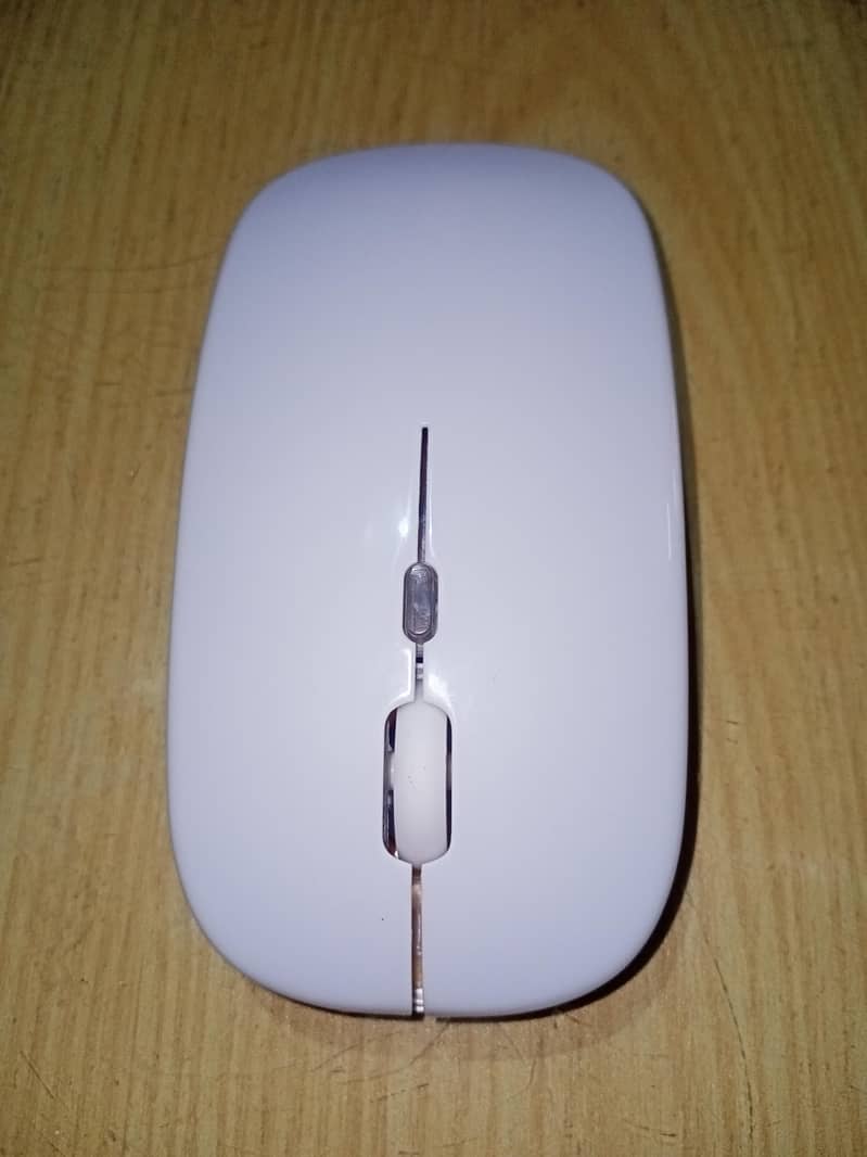 Rechargeable wireless mouse with multi color light, bluetooth 4