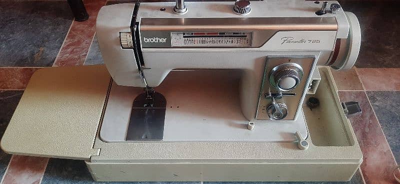Brother pacesetter 725 sewing machine 0