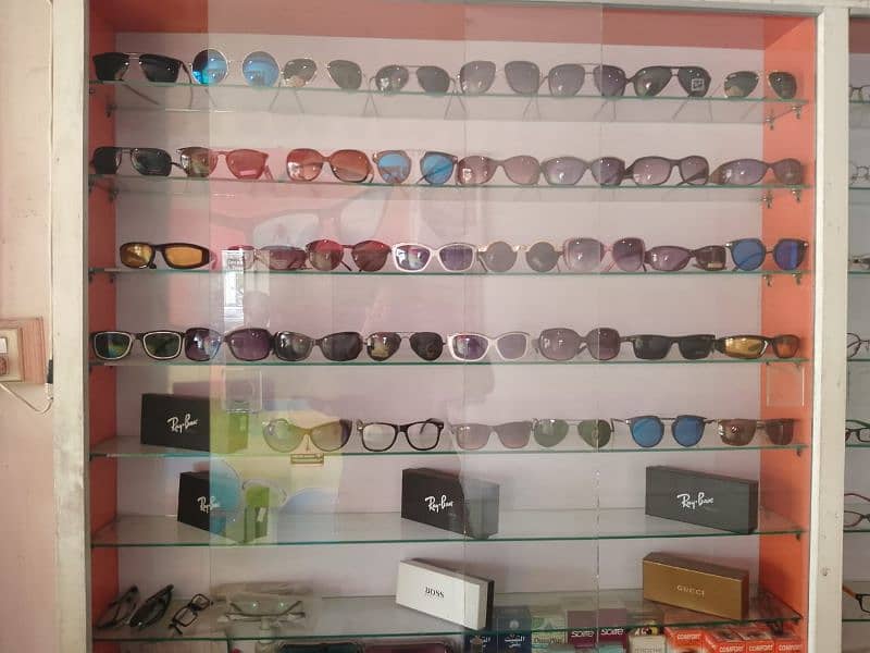 OPTICAL SHOP RUNNING BUSINESS FOR SELL 4