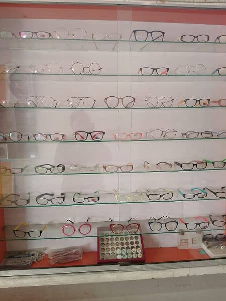 OPTICAL SHOP RUNNING BUSINESS FOR SELL 5