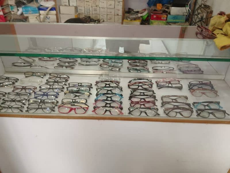 OPTICAL SHOP RUNNING BUSINESS FOR SELL 8