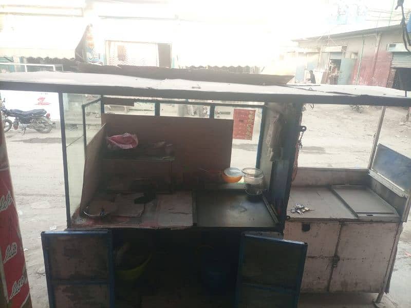 Used For Berger And Shawarma Counter In Used Condition 10/8 Condition 3