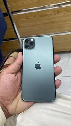 iphone 11 pro max A1 condition 64