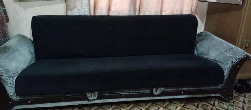 sofa combed in black and grey combo 1