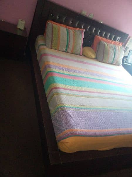 King size Bed with 2 side Tables 2