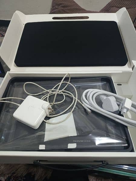 MacBook pro (13 inch, Mid 2012) 9