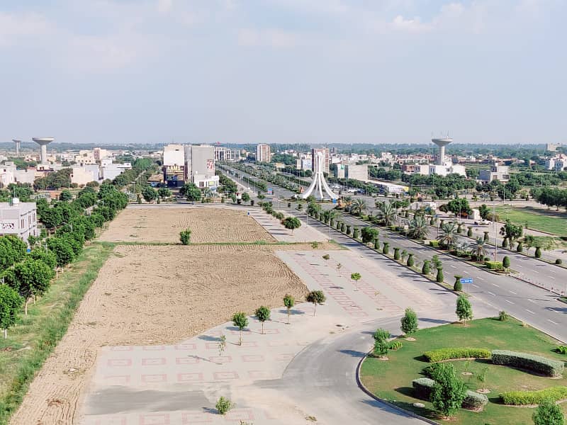 One Kanal Plot Sale A Block Phase-3 Plot No 291 Onground Ready Possession Plot, Socaity New Lahore City, NFC-2 OR Bahria Town Road Attached, Ring Road interchange Kay Qareeb Plot, invester Rate Par Deal Karay. 1