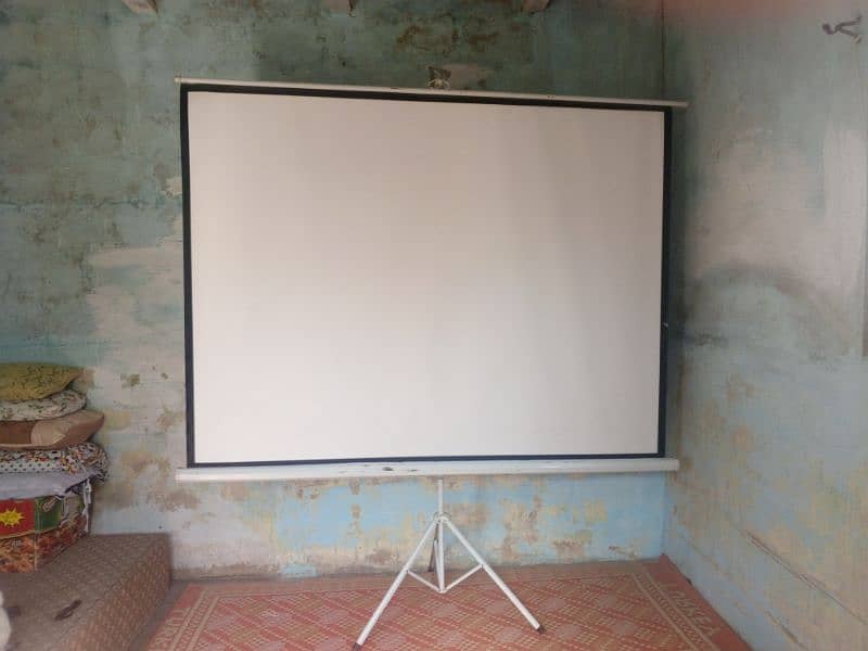 PROJECTOR, SCREEN ,SMD, SPEAKER ON A RENT 3