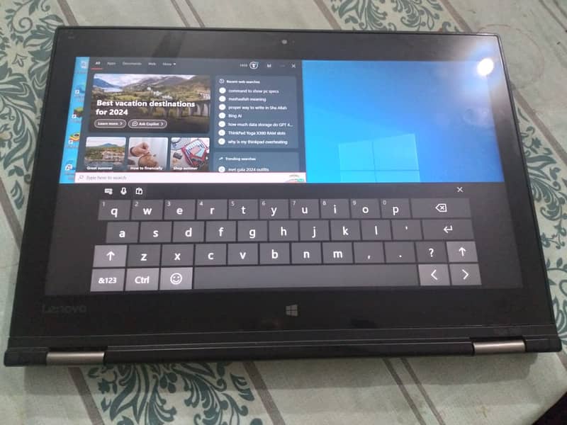 Lenovo ThinkPad Yoga 260. i5 6th gen, 8GB RAM, 2-in-1 360 rotatable. 6