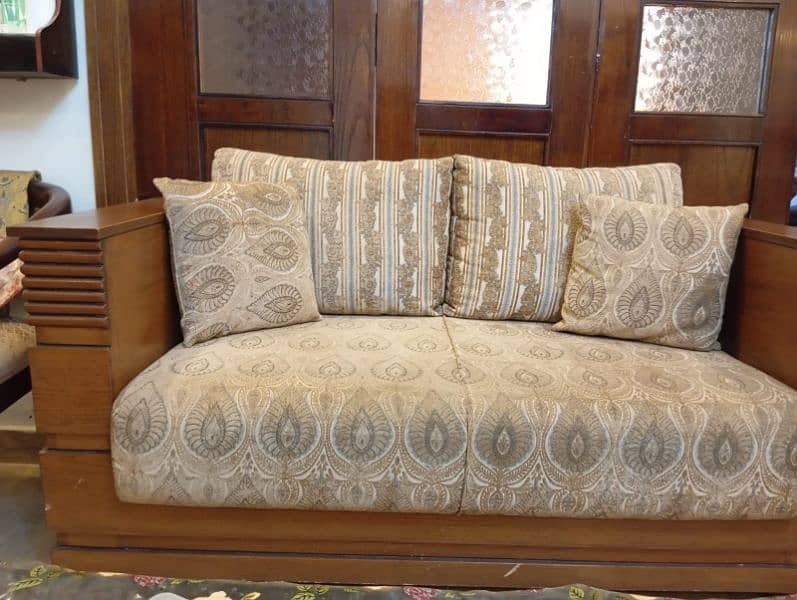 7-Seater Hash Wood Sofa for Sale! 3