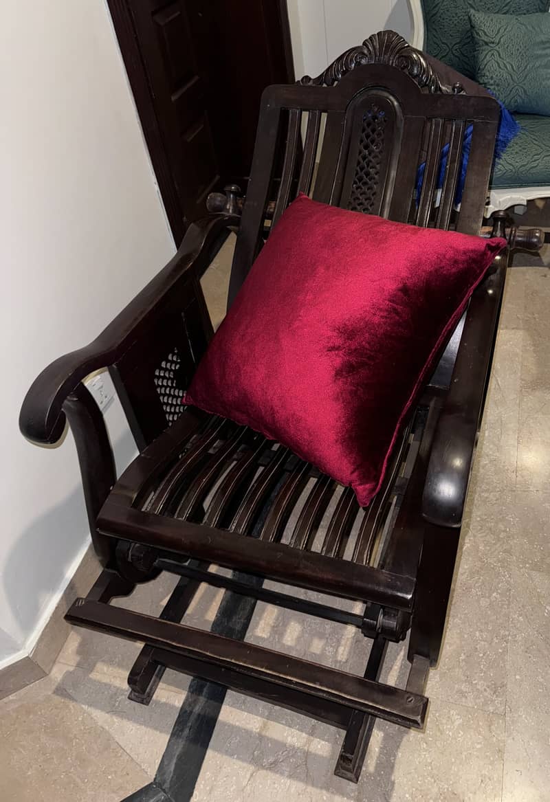 Rocking chair for sale 0