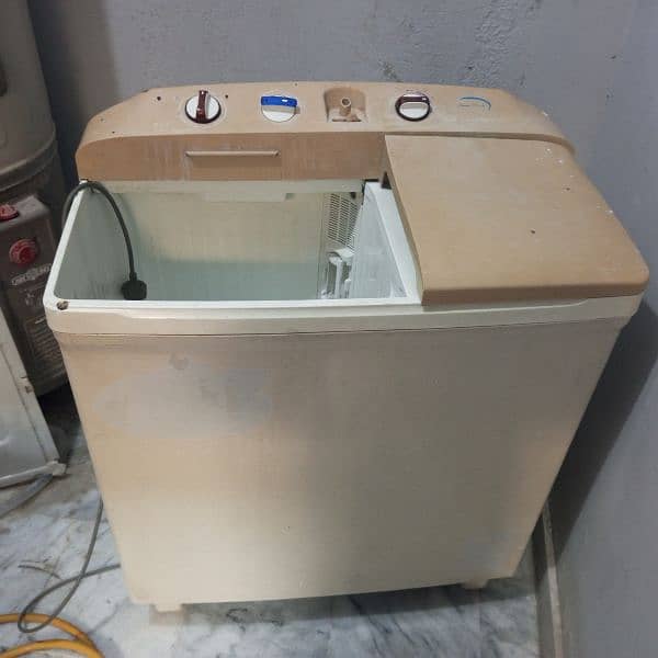 dawlance semi automatic washing machine 1