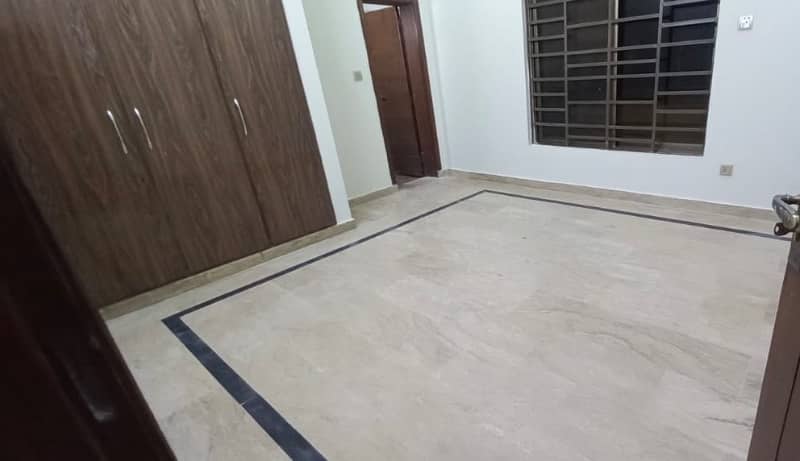 10 marla uper portion for rent in pwd 2