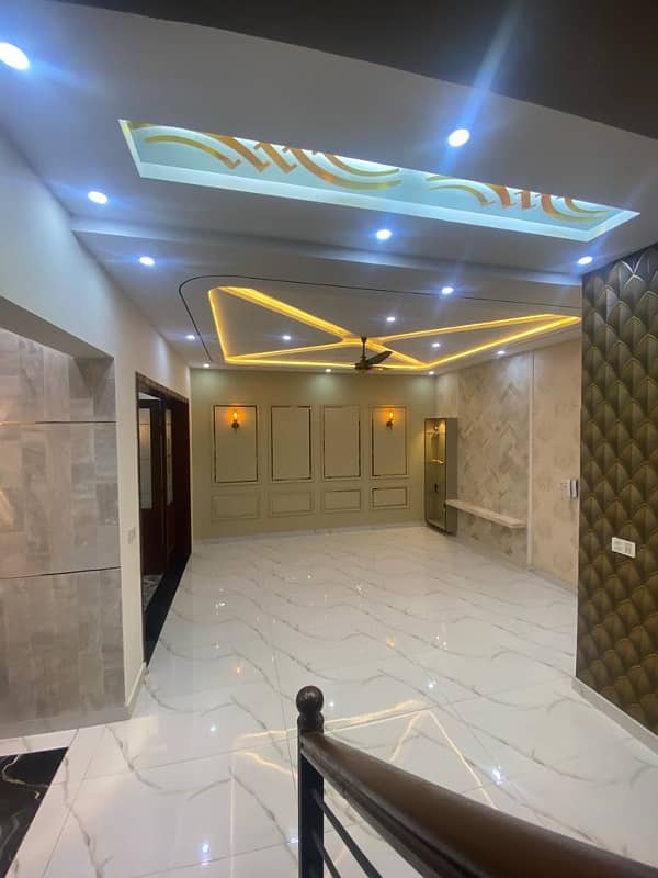 10 Marla Luxury House For Sale in Citi Housing 5