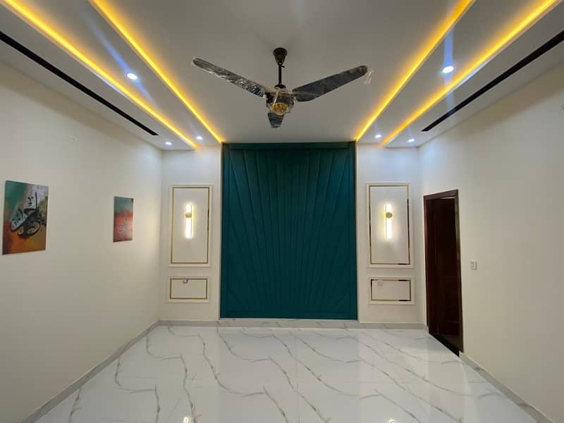 10 Marla Luxury House For Sale in Citi Housing 9
