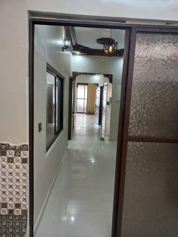 FULL RENOVATED PORTION 2ND FLOOR 240SQURE YARDS FOR SALE 18