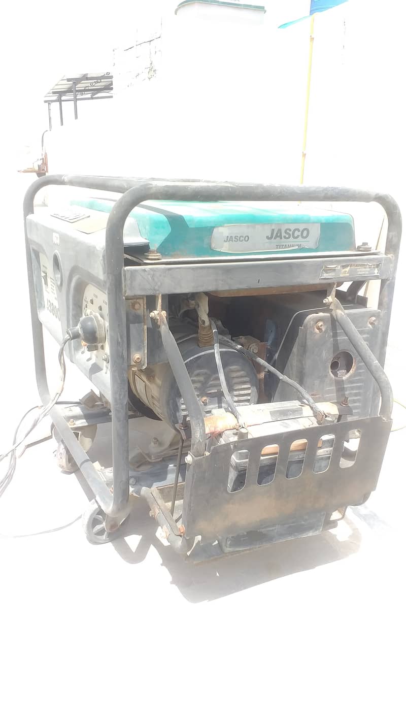 Used JASCO J3800-S Portable Generator | Gas + Petrol | 3.1kW output 2