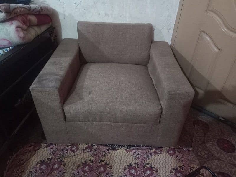 L shaped 3 seater and 1 seater 4