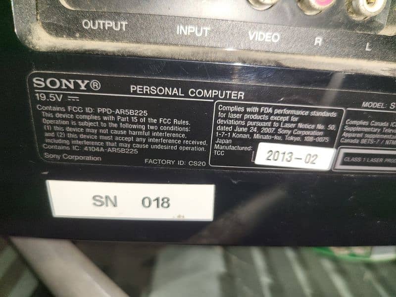 Sony All in One computer core i7 8GB 256 SSD 24" Display 9