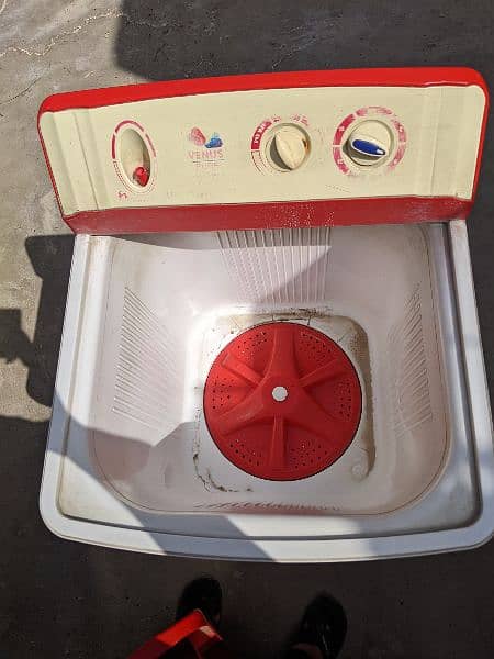 Venus Washing machine for sale look like a new condition 1