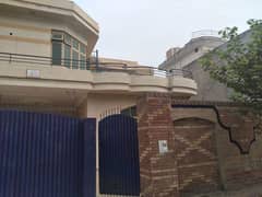 Double story ,1 kanal house for sale near UOL,UCP 2 mins drive to M2 0