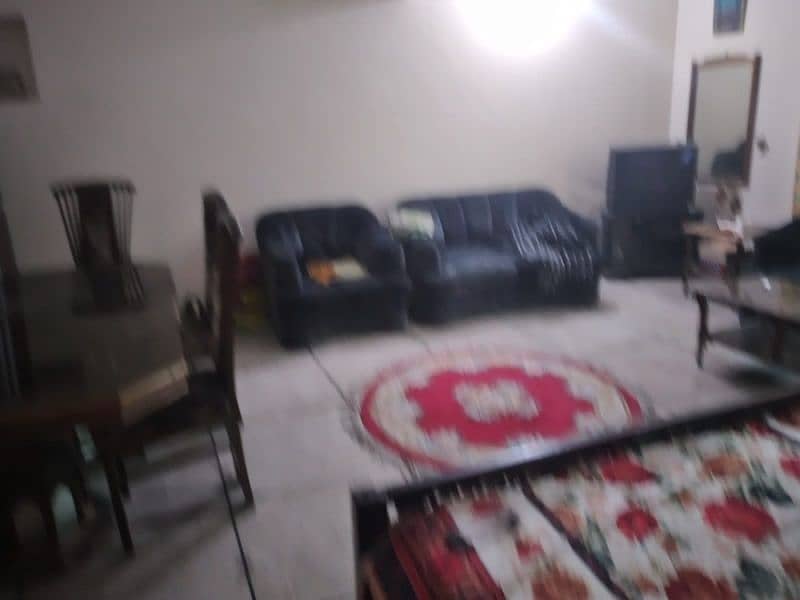 Double story ,1 kanal house for sale near UOL,UCP 2 mins drive to M2 7