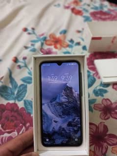 Xiaomi Mi 9 SE PTA official Approved condition10/10 Without any issues 0