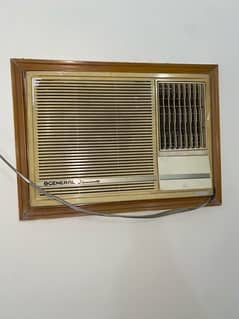 window AC in working condition