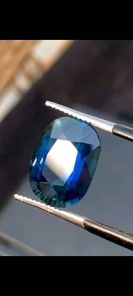 Natural Sapphire piece top quality with amazing luster and colour 3