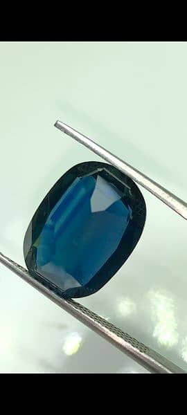 Natural Sapphire piece top quality with amazing luster and colour 9