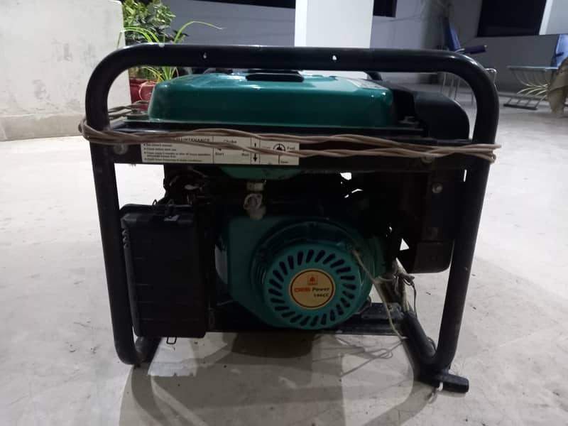 OES Power p2200E Generater 2.2 KVA 3