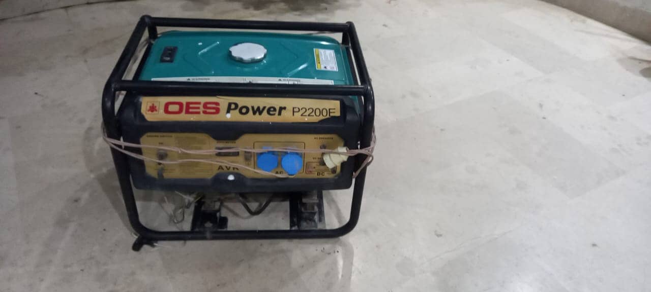 OES Power p2200E Generater 2.2 KVA 7